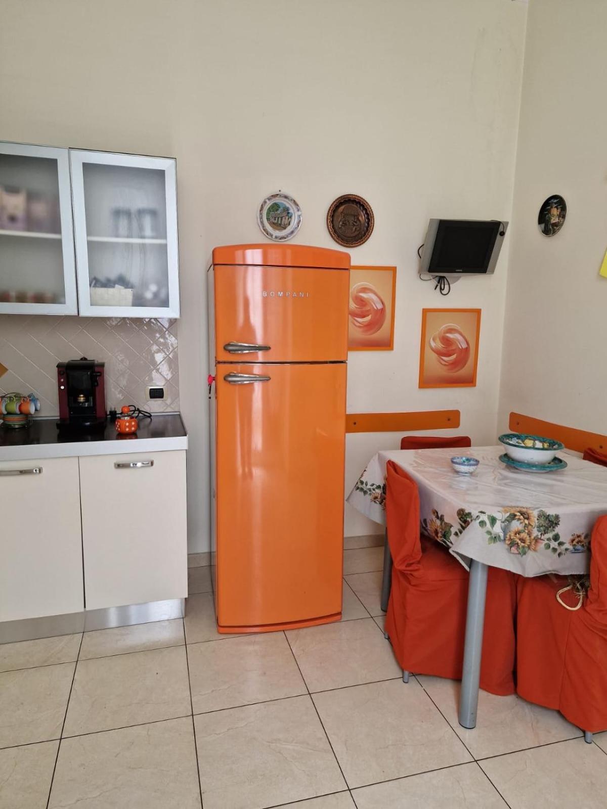 נאפולי Vomero Inn מראה חיצוני תמונה