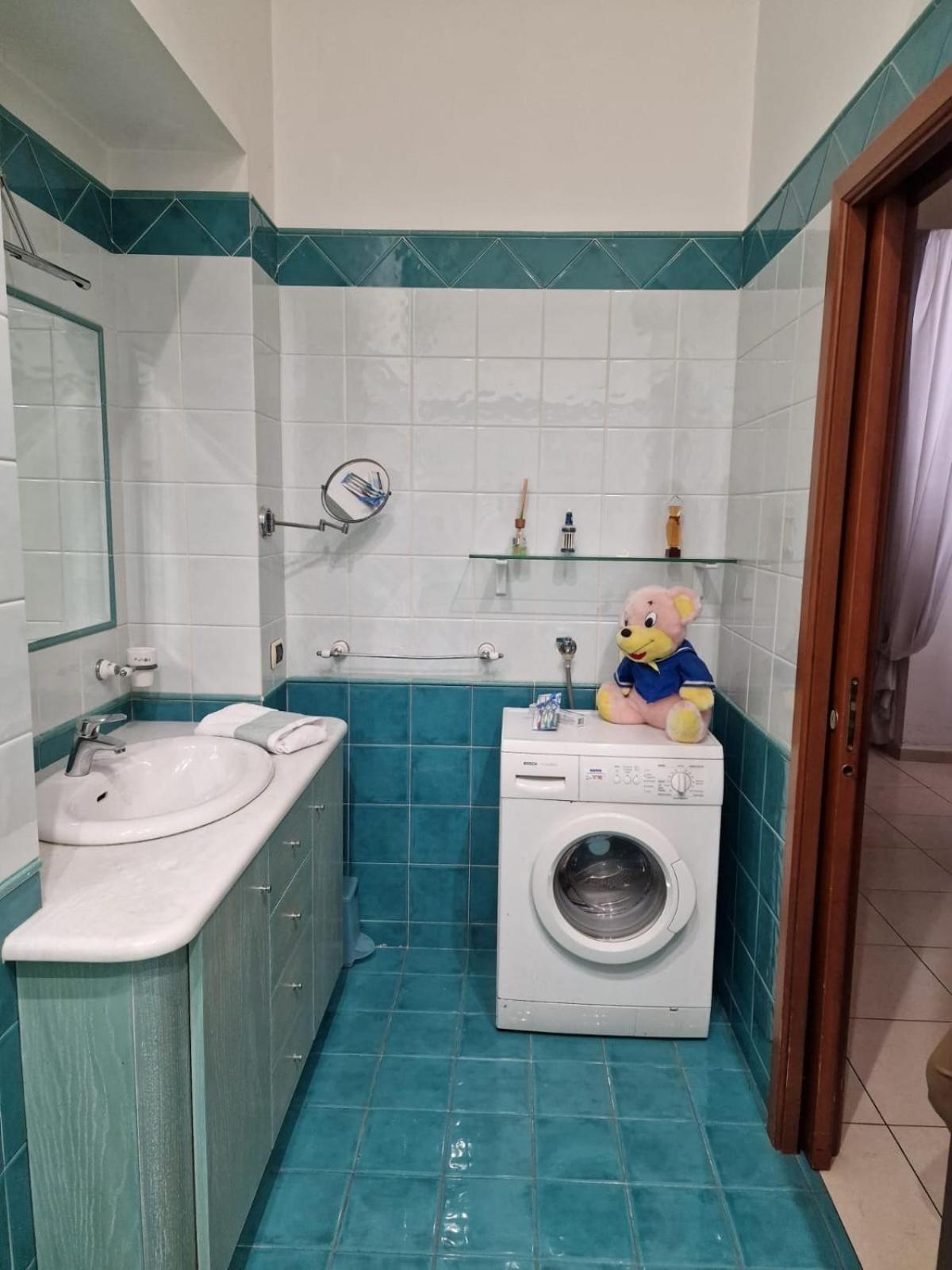 נאפולי Vomero Inn מראה חיצוני תמונה