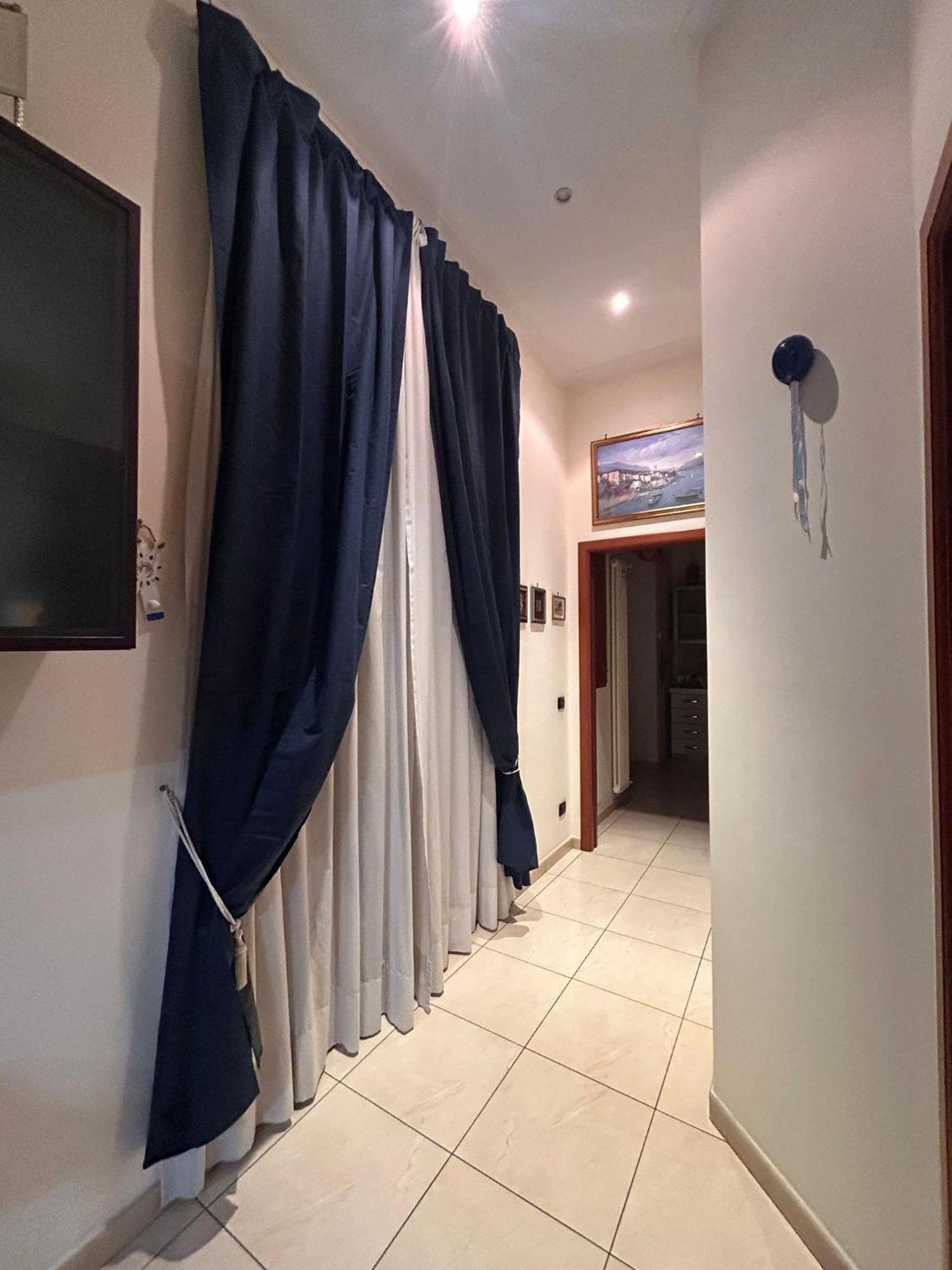 נאפולי Vomero Inn מראה חיצוני תמונה